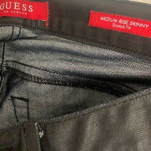 Black Coated GUESS Jeans - SZ 29 - New!